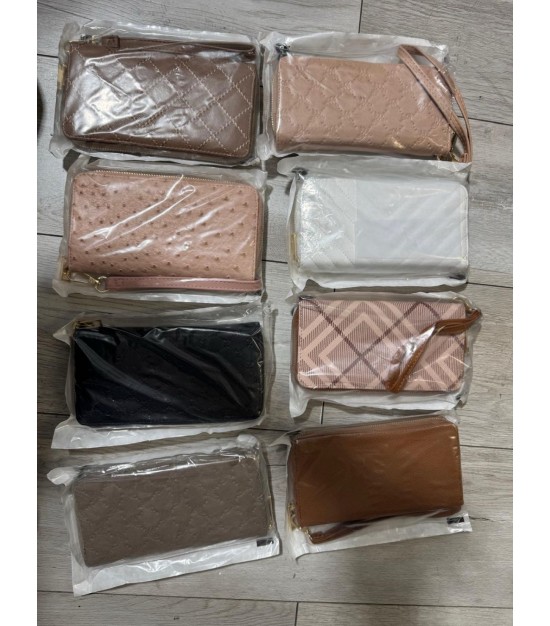 Women's Wallets Closeout. 15000 Units. EXW Los Angeles $1.50 Unit.